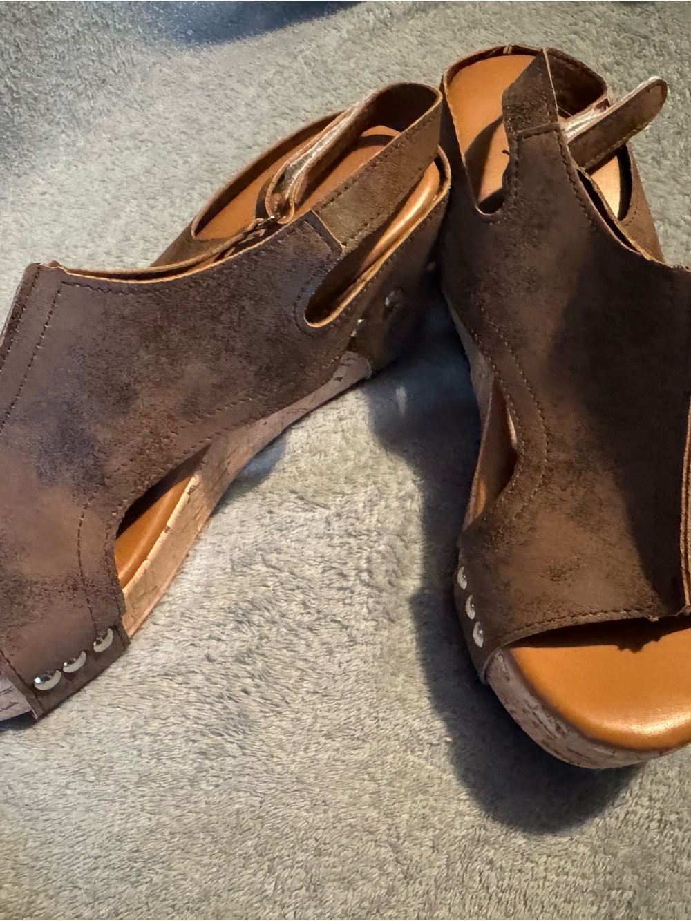 Women’s Brown Suede Open-Toe Wedge Sandals